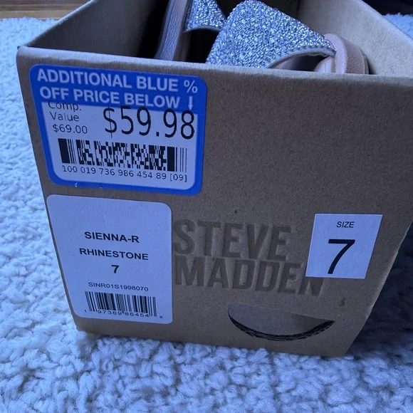 Women’s 7 Steve Madden Sienna-R Rhinestone Sandals NEW - Picture 3 of 9
